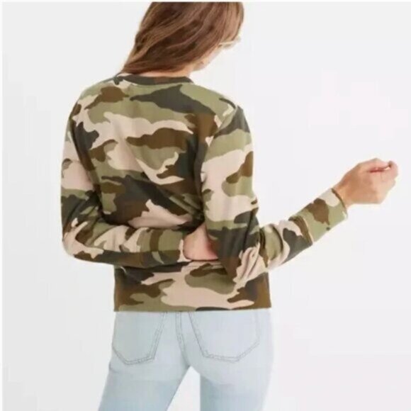 Madewell Miles Crewneck Sweatshirt in Cottontail Camo Size Large Women - Picture 3 of 7